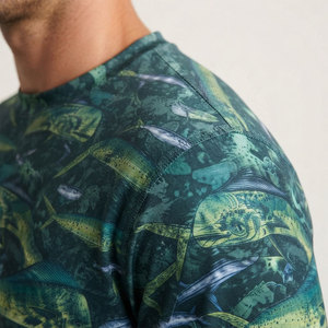 Camisa de Pesca Moderna para Hombre con Estampado de Sublimación Personalizable, Cuello Redondo, Diseño con Patrón de Peces - Product Image 5