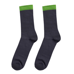 Chaussettes de sport épaisses et chaudes en laine pour hommes, couleur noire, pour les sports d'hiver en plein air, la gym, la course à pied et un usage quotidien décontracté - Product Image 4