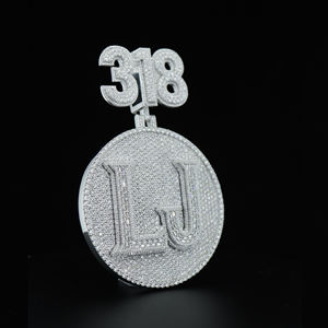 Pendentif personnalisé Hip Hop en moissanite, forme ronde, taille brillant, argent sterling 925, bijoux Hip Hop VVS par Phoenix Enterprise - Product Image 3