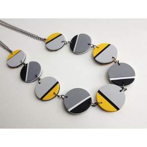 Collar de Cuentas de Resina y Madera Hecho a Mano, Elegante y Ligero, Joyería para Mujeres de Todas las Edades, Cuentas y Surtidos de Cuentas - Product Image 5