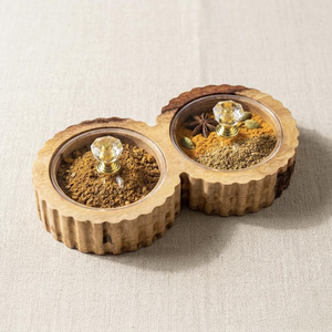 Boîte à épices artisanale en bois d'acacia avec bouton en cristal, organiseur de masala, conteneur de rangement de cuisine haut de gamme - Product Image 2