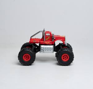 Coche RC de Alta Velocidad Mirana - Monster Truck |   Coche de carreras para niños |   Altavoz Bluetooth integrado para todoterreno |   Recargable por USB Tipo-C - Product Image 1