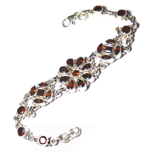 Pulsera de Cadena de Plata de Ley 925 con Perla de Agua Dulce Geométrica y Granate, Joyería Minimalista para Uso Diario, Unisex, Venta al por Mayor de Jaipur - Product Image 4