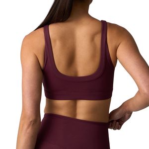 เสื้อชั้นในกีฬาผู้หญิงไร้ตะเข็บ ซัพพอร์ตการออกกำลังกาย ฟิตเนส โยคะ ชุดออกกำลังกาย เนื้อผ้านุ่ม ยืดหยุ่น รับผลิตแบบ OEM พร้อมสกรีนโลโก้ ขายส่ง - Product Image 4