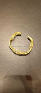 Premium Regal Radiance Adjustable Brass Cuff <b>Bracelet</b> for Sophisticated Women and <b>Men</b> with Elegant Minimal Design - Product Image 2