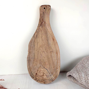 Planche à découper en bois sculptée à la main en forme de feuille 2026, plateau de service rustique en bois massif pour la décoration de cuisine de style ferme, idéal pour la maison et les cafés - Product Image 1