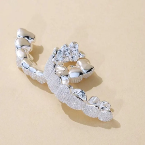 Joyas de hip hop, grillz de dientes completos con incrustaciones de moissanita, acabado plateado, personalizado, de lujo, unisex, estilo urbano, brillo llamativo - Product Image 2