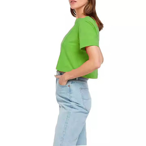 Nouveau t-shirt femme col rond, coupe slim, couleur unie, manches courtes, personnalisable, pour le fitness et le quotidien. - Product Image 4