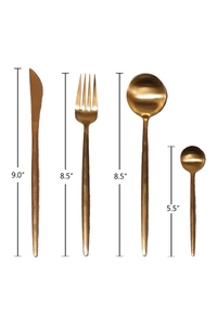 Cubiertos brillantes de estilo árabe diseñados para una gran comodidad de lujo, belleza radiante, elegancia y entretenimiento de élite. - Product Image 4