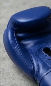KLTW INT'L LaceUp Leather Boxing <b>Gloves</b> KL-BG-110 New Arrival Personalized Logo Professional Training MMA Muay Thai Eco-Friendly - Product Image 4