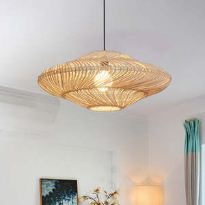Luminaire suspendu en rotin naturel tissé pour la décoration du plafond de la maison, éclairage intérieur et design d'intérieur - Product Image 4