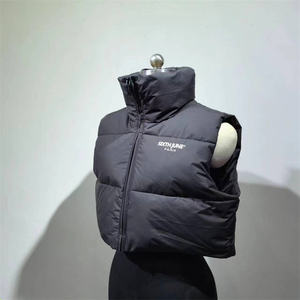 Chaleco Acolchado Personalizado en Negro, Azul Claro y Gris para Hombre, Ropa de Calle con Protección Contra el Viento y Cierre de Cremallera - Product Image 5