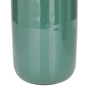 Ensemble de 2 vases en métal vert élégants, parfaits pour la décoration de table et la présentation de décoration intérieure contemporaine, en provenance d'Inde. - Product Image 6