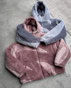 Chaqueta de lana con capucha y diseño geométrico, gruesa y cálida para invierno, con cierre de cremallera, corte regular, forro y diseño de patchwork. - Product Image 4