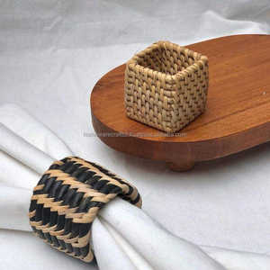 Anillo para Servilletas de Ratán Natural Elegante, Decoración Artesanal para Mesa, Proveedor al por Mayor, Ecológico, Duradero, Artesanía de Vietnam - Product Image 4
