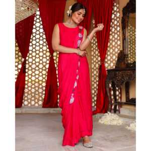 Robe plissée en tissu tissé rose Anna Rani XS avec col bijou et taille naturelle, respirante pour les occasions festives - Product Image 2