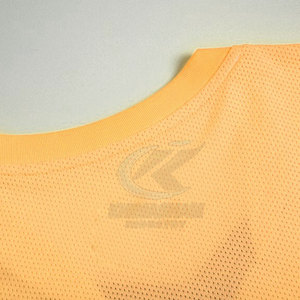Nouvelle Arrivée 2026 Uniforme de Football Personnalisé Respirant en Polyester de Haute Qualité pour Adultes - Product Image 4