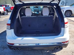 Offre exceptionnelle : Lincoln Aviator Réservoir AWD d'occasion 2021 - Product Image 6