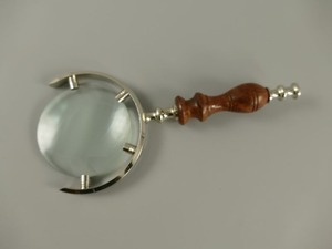 Lunettes grossissantes en laiton avec bordure dorée, artisanat métallique, prix d'usine, faible MOQ, idées de cadeaux promotionnels décoratifs, lunettes grossissantes nautiques - Product Image 5