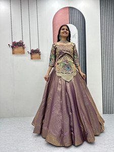 Lehenga Choli en satin de soie pur brodé avec de riches travaux de sequins – Tenue de créateur pour mariage et occasions festives - Product Image 4