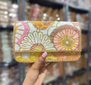 Pochette perlée haut de gamme, prix de gros, élégante sacoche pour femme pour mariage, fête et occasions festives par M/S SHAAD HANDICRAFTS - Product Image 3