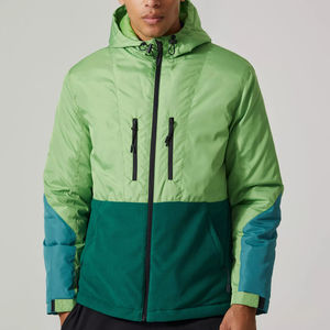 Veste coupe-vent imperméable pour homme, idéale pour la randonnée, les voyages hivernaux, la pluie, la neige et les conditions ventées. - Product Image 6