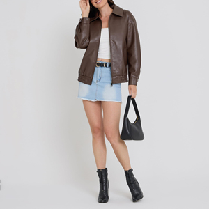 Chaqueta de cuero para mujer con forro que absorbe la humedad, para uso en exteriores, abrigo de cuero genuino, interior transpirable, cómodo de usar. - Product Image 5