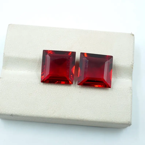 HAYAAT GEMS - Gemas de Esmeralda Roja Pinkesh Cultivadas en Laboratorio, Cuadradas y Facetadas, Par de 11x11 mm, 2 Piezas para la Elaboración de Joyas - Product Image 4