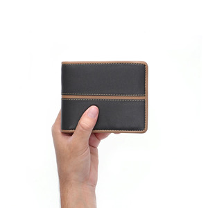 OEM Wholesale Premium Genuine Leather Fold Short Travel Card Holders Designer Men's <b>RFID</b> Protected Customizable High Quality - Product Image 5