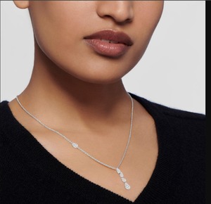 Collar con Colgante de Diamantes de Oro Sólido de 18K para Mujer, Corte Pera Minimalista, Diamante Natural con Certificado GIA, para Uso Diario - Product Image 3