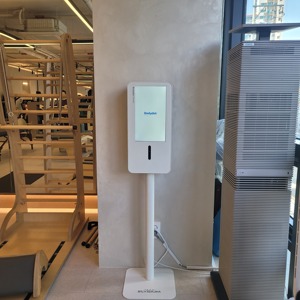 เครื่องวิเคราะห์ร่างกายอัจฉริยะ Bodydot BDF1000 ใช้พลังงาน AI โครงอะลูมิเนียมอัลลอยด์ ไม่สามารถพับได้ ขนาด 35x35x134 ซม. ติดตามท่าทางร่างกายแบบเต็มตัว - Product Image 4