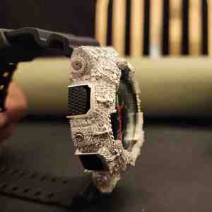 Relojes de Diamantes de Lujo DOPE JEWELLS con Correa de Goma Negra, Piezas Atemporales con Caja Redonda Artística para Fiestas - Product Image 3