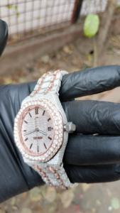 Montre de luxe en diamant moissanite |   Montre en moissanite VVS |   Acier inoxydable artisanal |   Montre Hip-Hop Iced Out |   Montre Bust Down - Product Image 5