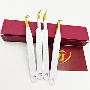 Pince à épiler professionnelle de précision pour extensions de cils, en acier inoxydable anti-magnétique, à pointe isolante à 90 degrés pour isolation des cils. - Product Image 5