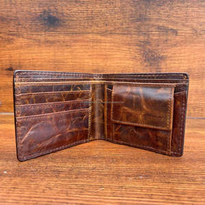 2025 New <b>Men's</b> <b>Wallet</b> Manufacturer Wholesale Fashion Hand Tooled Leather <b>Wallet</b> High Quality Genuine Leather Bi fold <b>Card</b> <b>Holder</b> - Product Image 6