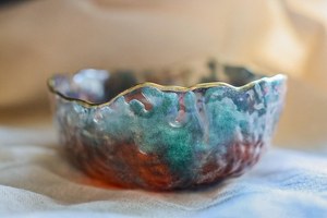Bol en résine personnalisé : Porte-clés décoratif avec bordure dorée et argentée - Product Image 6