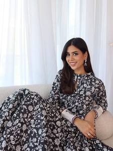 Traditional Indian <b>Pakistani</b> Women's Floor-Length Cotton Wedding <b>Dress</b> <b>Black</b> White Digital Print Regular Fit Stretchable Ethnic - Product Image 5