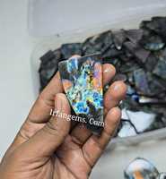 Tranches de Spectrolite 100% Naturelles Multicolores, Lot en Gros de Cristaux Polis pour la Fabrication de Bijoux