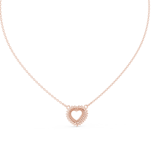 Collar de Oro Blanco con Borde de Encaje Filigranado y Corazón de Diamantes - Product Image 1