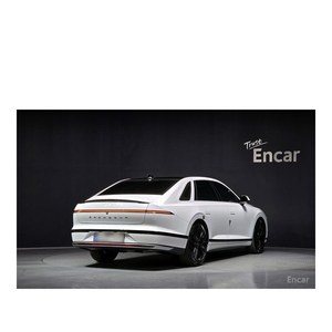 Hyundai Grandeur 2023, 2.5 Gasolina, 2WD, Caja de Cambios Automática, Asientos de Cuero, Norma de Emisiones Euro V, 40,386 km - Product Image 2