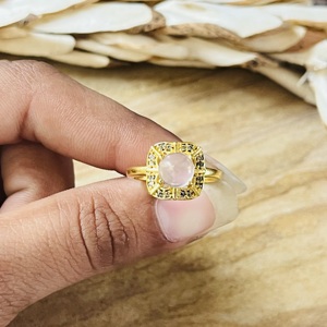 Fashionable Design Boho Geometric <b>Rings</b> Vintage Brass Jewelry Women 18k <b>Gold</b> Plated Rose Quartz <b>Cocktail</b> <b>Ring</b> For Wholesale OEM - Product Image 2