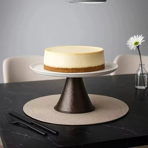 Support à gâteau classique noir et blanc pour événements de bureau, décoration de fêtes d'entreprise et présentoir de pâtisserie en provenance d'Inde - Product Image 3