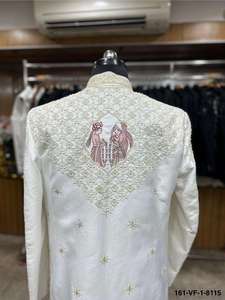 Sherwani pour homme en soie Vergo de qualité supérieure, motif floral étoilé, col mandarin infroissable, tenue de mariage festive multicolore - Product Image 5