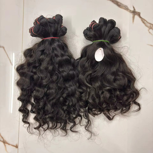 ผมมนุษย์อินเดียแบบดิบ  แบบลอนธรรมชาติ  จัดเรียงเกล็ดผม  สีธรรมชาติ  รับผลิตแบบ OEM/ODM  ขายส่ง - Product Image 1