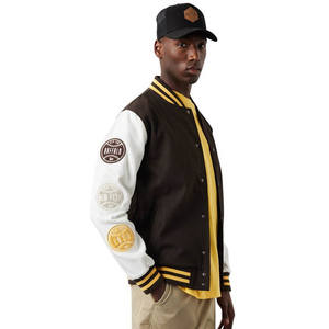 Chaquetas Varsity Personalizadas para Hombre 2026, al por Mayor, con Revestimiento, Diseño Nuevo, MOQ Bajo, Transpirables, con Logotipo Bordado en la Parte Delantera - Product Image 4