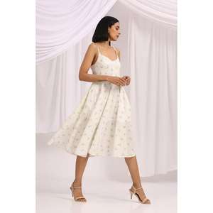 ชุดเดรสยาวปานกลางพิมพ์ลายสีครีมสำหรับผู้หญิง สายเดี่ยวแบบสปาเก็ตตี้ ชุดลำลองสำหรับฤดูร้อน - Product Image 2