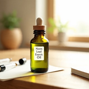 Huile Essentielle de Feuilles de Neem Fraîches de Qualité Assurée, 100% Pure, Distillée à la Vapeur, pour la Nutrition des Cheveux, Écologique, Prix Bas, Inde - Product Image 3