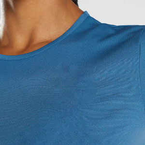 T-shirts pour femmes de qualité supérieure, style décontracté, séchage rapide, coupe ample, matière respirante, couleur unie, impression de logo personnalisée, OEM ODM - Product Image 3