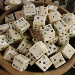 High Quality Unique Hot Selling Horn and Bone <b>Dice</b> Premium Black Gaming <b>Dice</b> vintage style gaming accessory Natural Crafts - Product Image 2