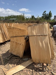 Plaques de placage en bois de caoutchouc découpé lisse et durable, respectueuses de l'environnement, design européen, garantie 1 an, assistance technique en ligne - Product Image 1
